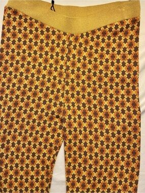 Zara Women's Medium-Size
Pants Orange & Yellow
Elastic Waist Pull On nwt